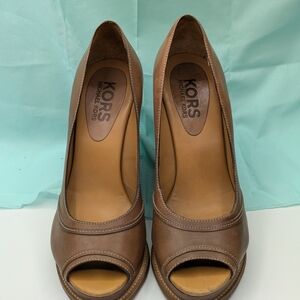 Michael Kors Brown Peep Toe Platform Wedge Sz 6.5
